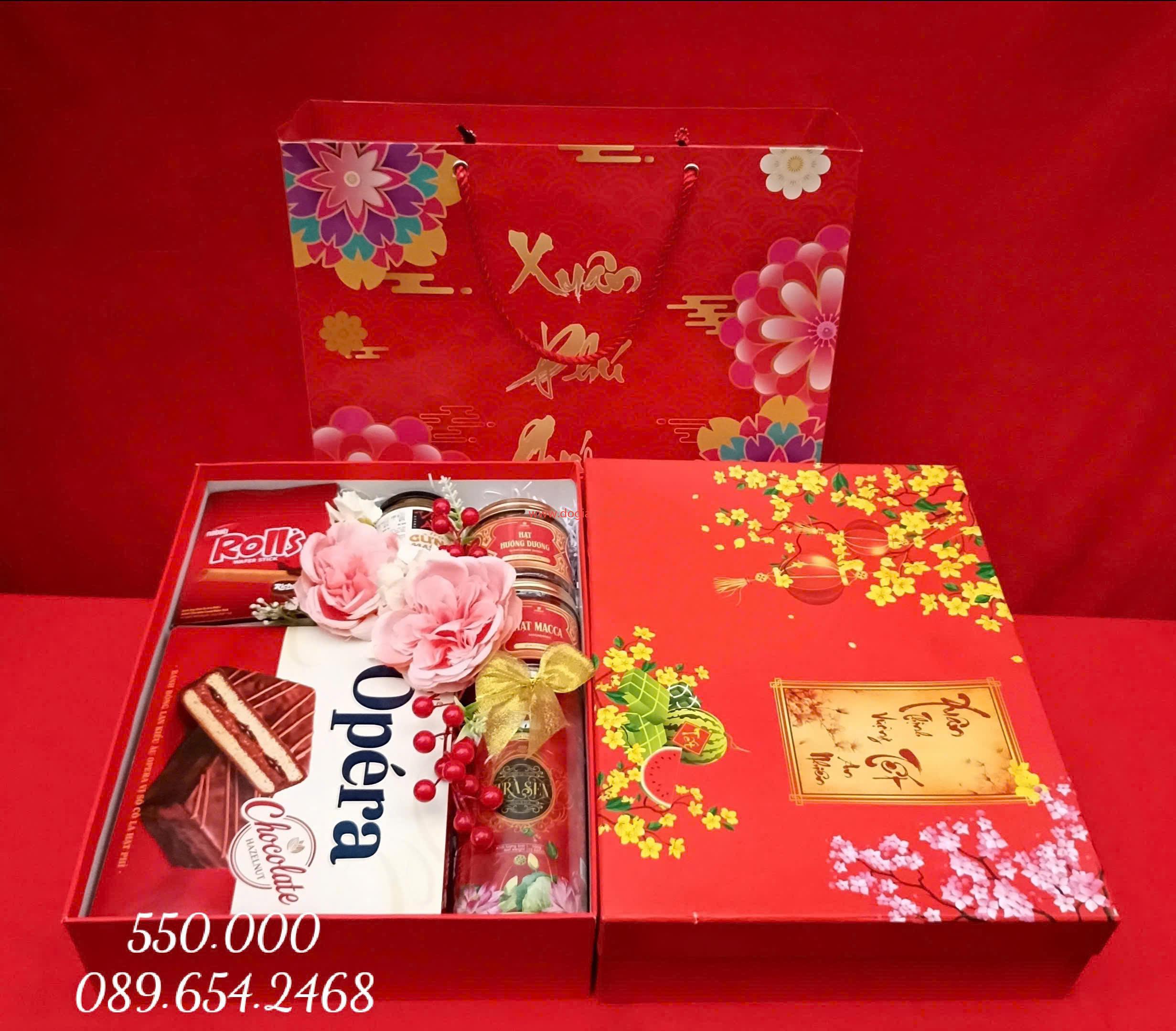 HỘP QUÀ TẾT GIÁ 550.000 VND 