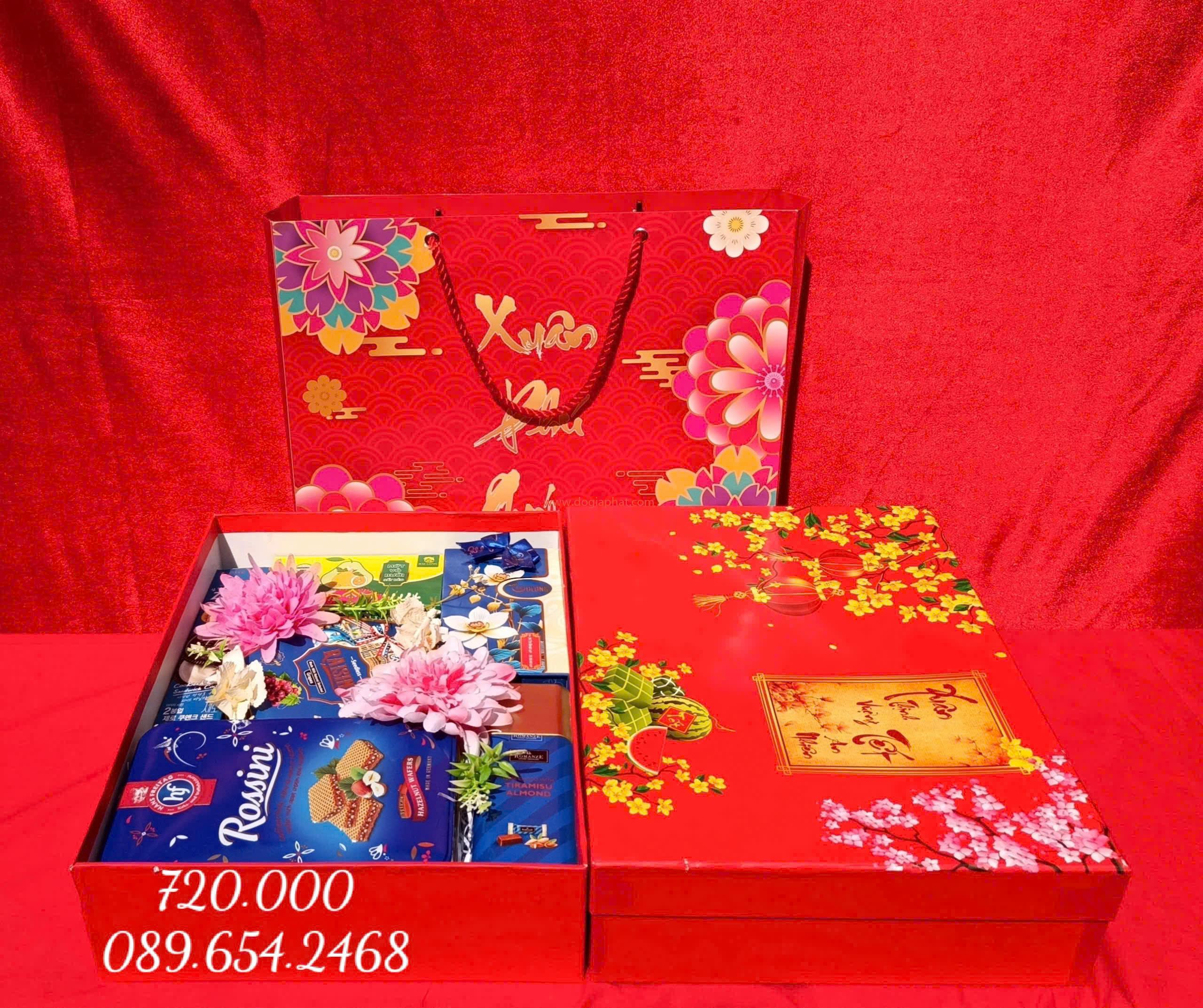 HỘP QUÀ TẾT GIÁ 720.000 VND 