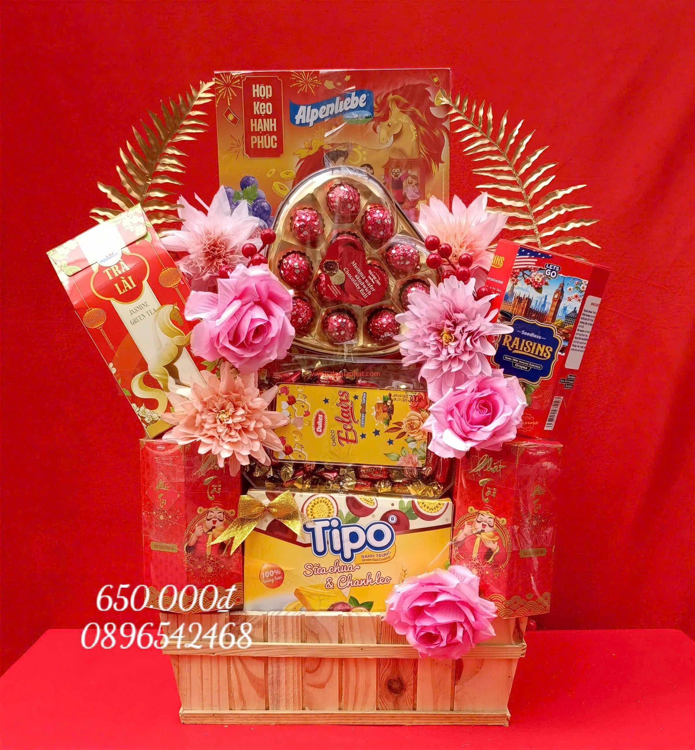 GIỎ QUÀ TẾT GIÁ 650.000 VND (BAO VAT) 